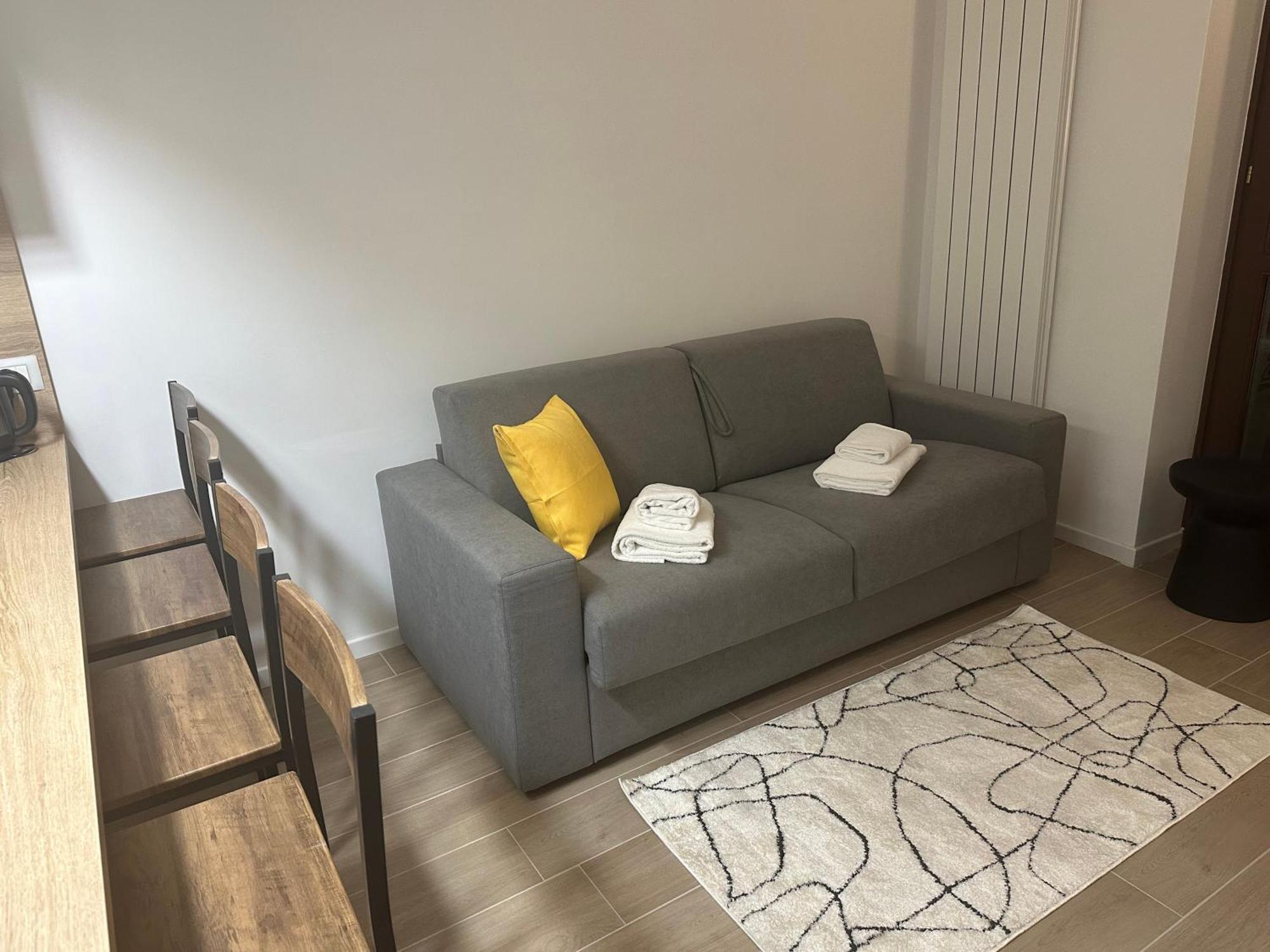 Feel - Central Beat Apartment Bergamo Exteriör bild